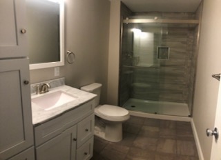 granite floor bathrooms luxury suite